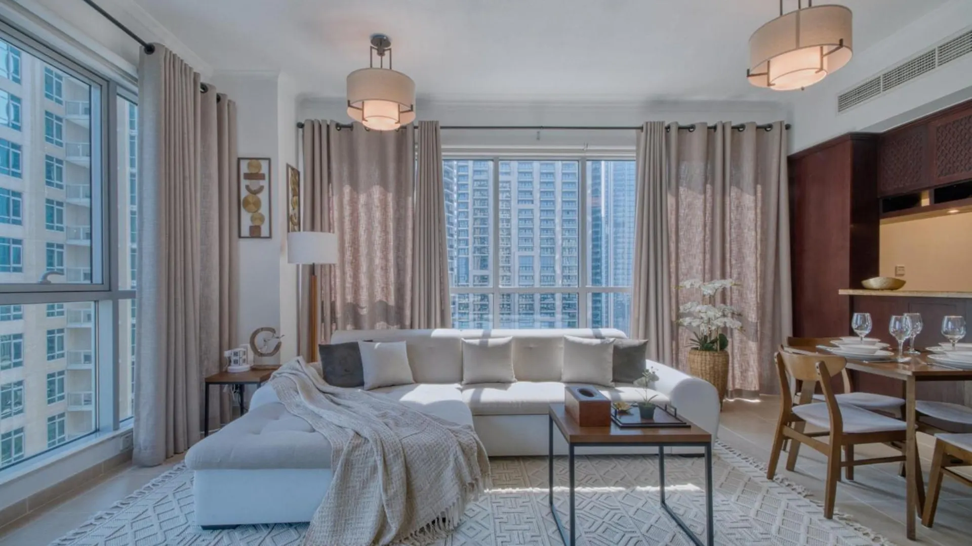 Cozy 1-Bedroom Apartment At Heart Of Dubai 0*,
