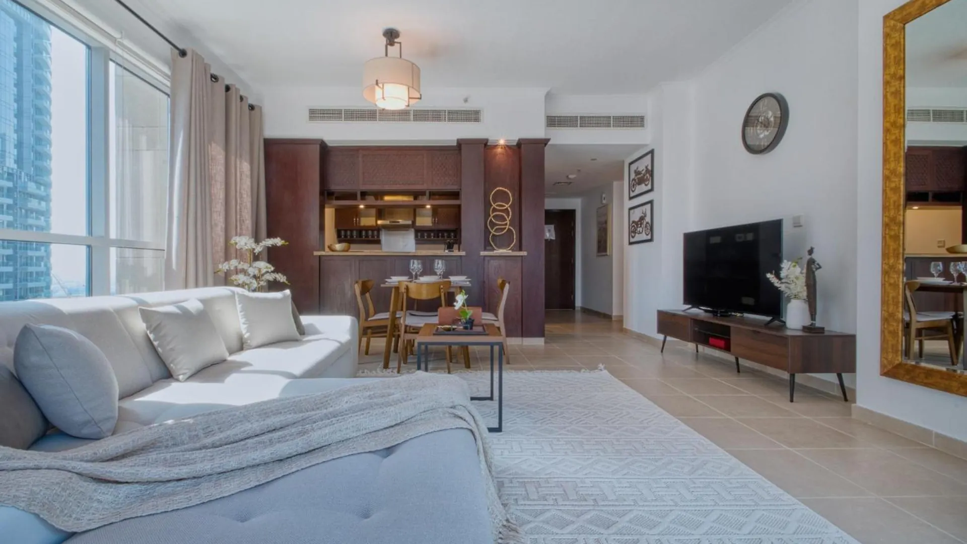 Cozy 1-Bedroom Apartment At Heart Of Dubai United Arab Emirates